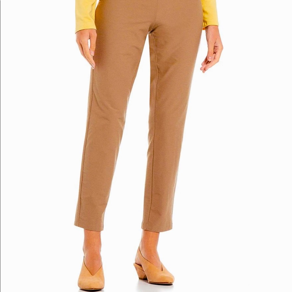 NWT Slim Ankle Pants